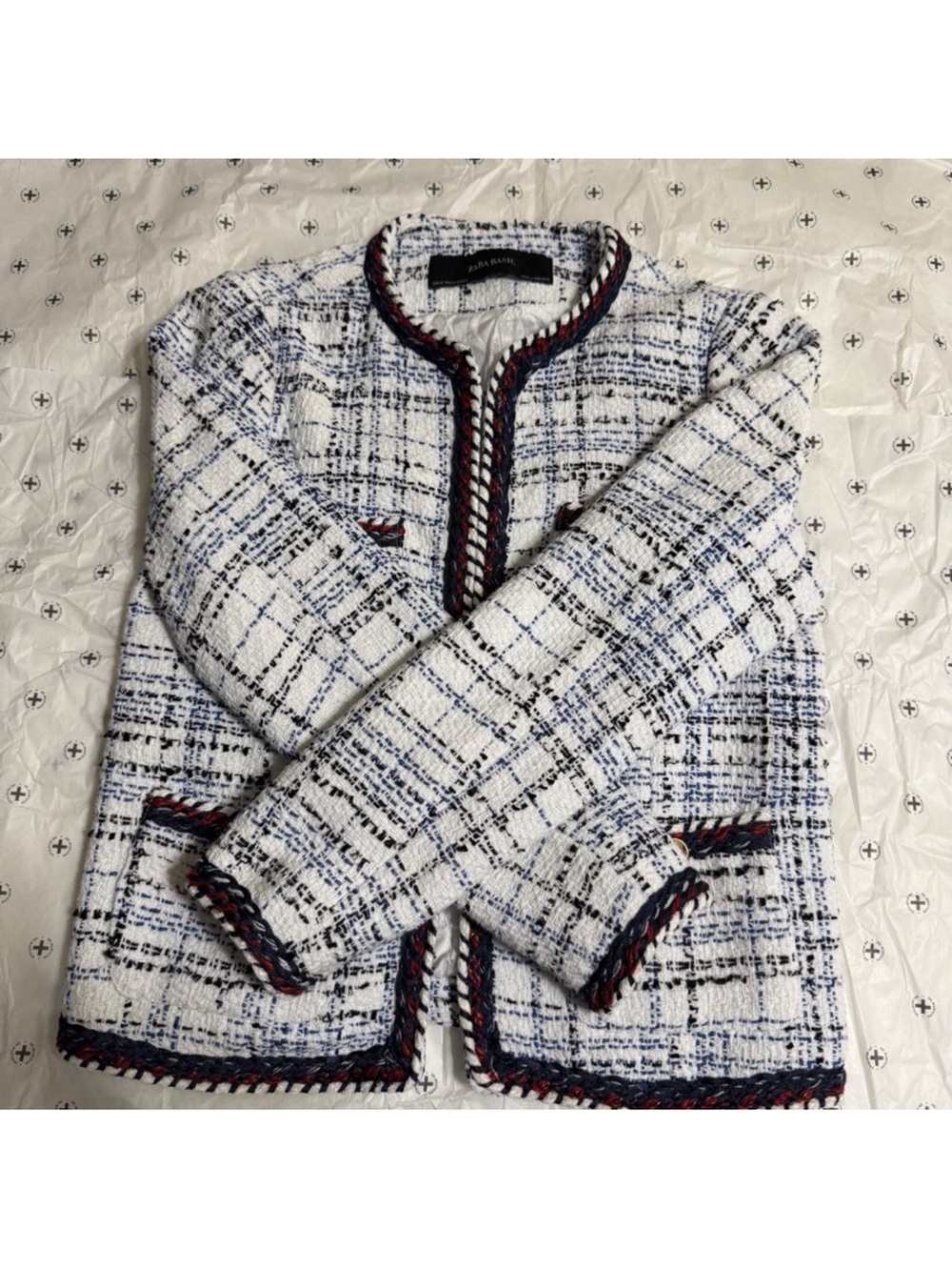 Zara White Tweed Jacket with Navy and Red Trim - Picture 2 of 4
